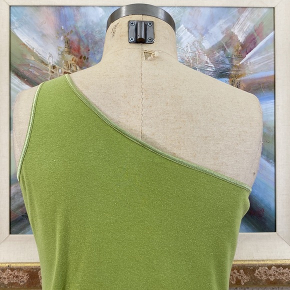 🌹Too Hot One Shoulder Satin Trim Tank Top - Picture 7 of 9